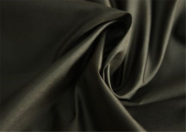 China Dauerhaftes 190T-180t Polyester-Taft-, helles und dünnesrotes Plaid-Taft-Gewebe fournisseur