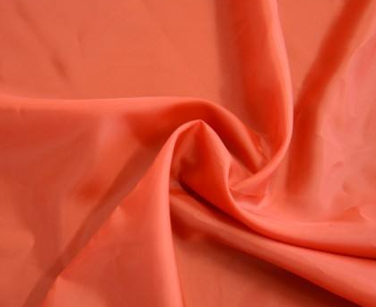 Plain gefärbtes Polyester-Taft-Gewebe 190T heller Auftritt- vonsuperweiche 50 G/M