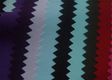China Gesponnenes u. färbendes Gedächtnis-Gewebe, einfaches Art-Polyester-Rayon-Gewebe fournisseur