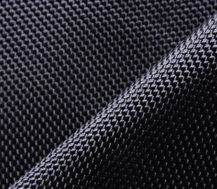 China Dauerhaftes Nylonknit-Gewebe 465gsm 1680D Oxford Plain gefärbt für Taschen-Stoff fournisseur