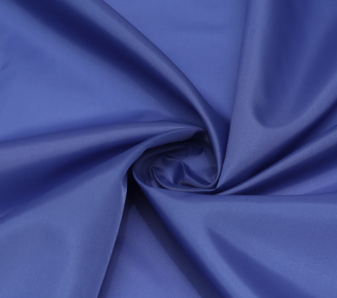 Nylon-Gewebe der Gewohnheits-190T 100 54 G-/MHitzebeständigkeit für Taschen-Kleid