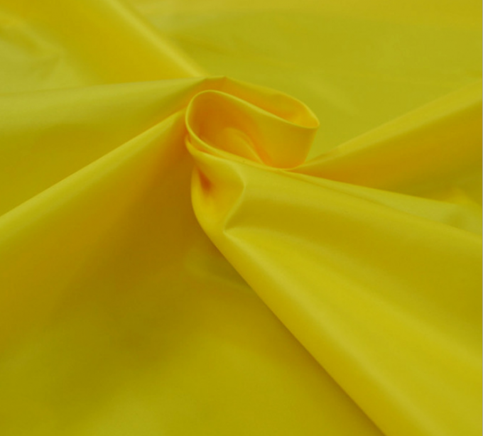 Rotes/Rosa-/Gelb-Polyester-Taft-Gewebe für das Zeichnen des Kleidergewebes